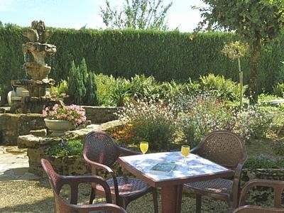 Logis Relais Des Monedieres Seilhac Dış mekan fotoğraf